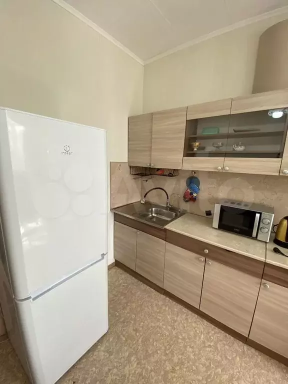 1-к. квартира, 45 м, 2/5 эт. - Фото 1
