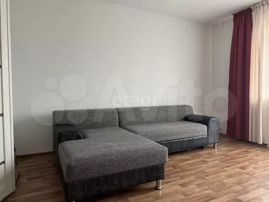 1-к. квартира, 40 м, 8/9 эт. - Фото 1