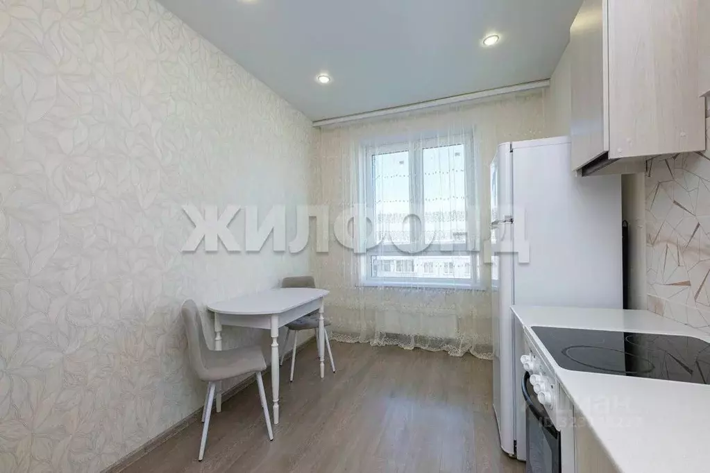 2-к кв. Новосибирская область, Новосибирск ул. Гаранина, 31 (35.1 м) - Фото 1