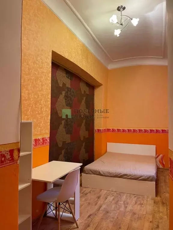 Комната Санкт-Петербург Литейный просп., 60 (24.0 м) - Фото 1