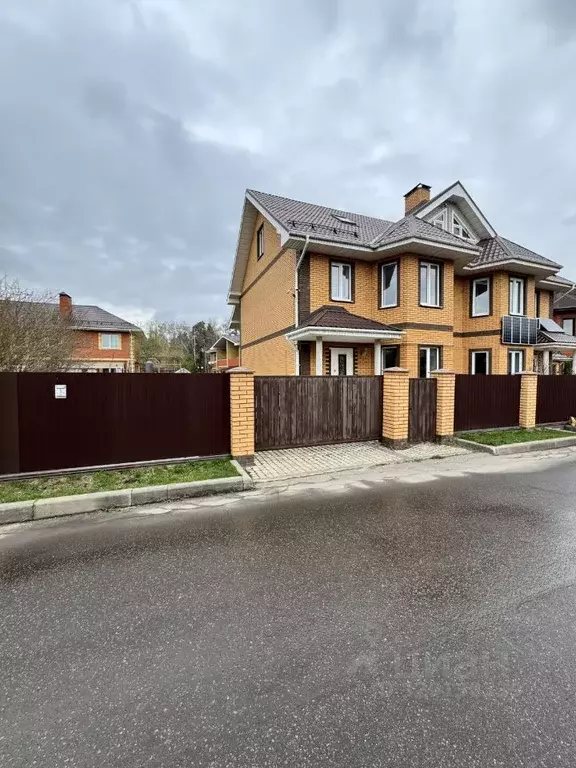 Таунхаус в Московская область, Щелково городской округ, Лосиный ... - Фото 2