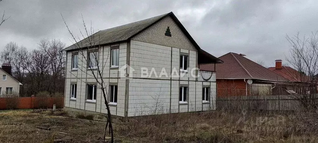 Дом в Белгородская область, Белгородский район, Дубовское с/пос, с. ... - Фото 1
