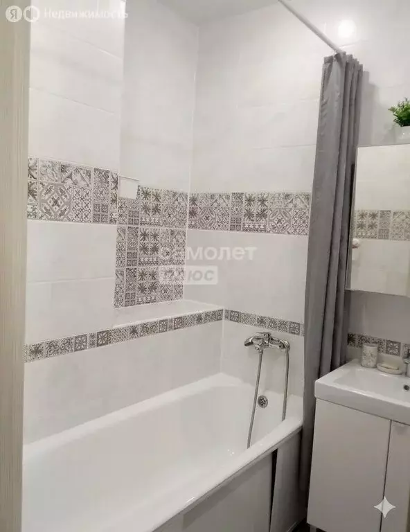 1-комнатная квартира: Омск, улица Крупской, 13/1 (39.9 м) - Фото 1