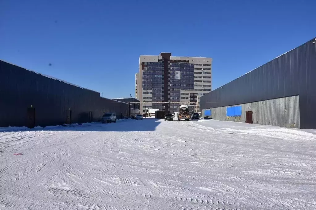 Участок в Саха (Якутия), Якутск ул. Дзержинского, 80/2 (180.0 сот.) - Фото 2