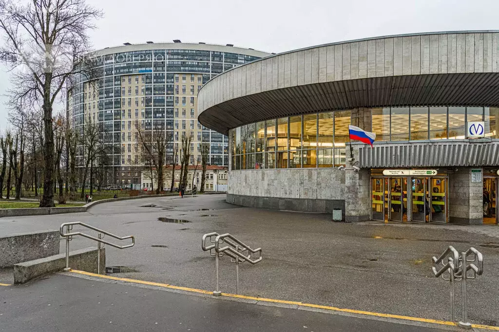 3-комнатная квартира: Санкт-Петербург, проспект Обуховской Обороны, ... - Фото 2