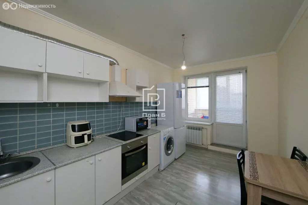 1-комнатная квартира: Калуга, улица Маяковского, 64 (41.4 м) - Фото 0