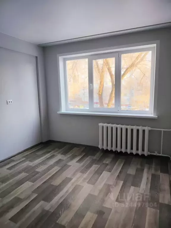 Комната Омская область, Омск ул. Лукашевича, 10А - Фото 2