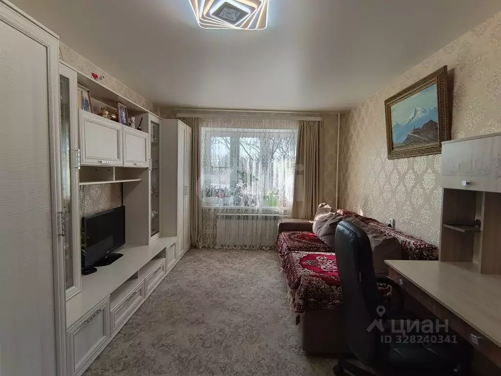 2-к кв. Калужская область, Жуковский муниципальный округ, с. Троицкое ... - Фото 1