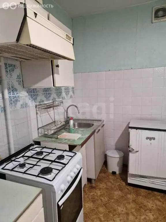 2-комнатная квартира: Березники, улица Свердлова, 166 (50.8 м) - Фото 2