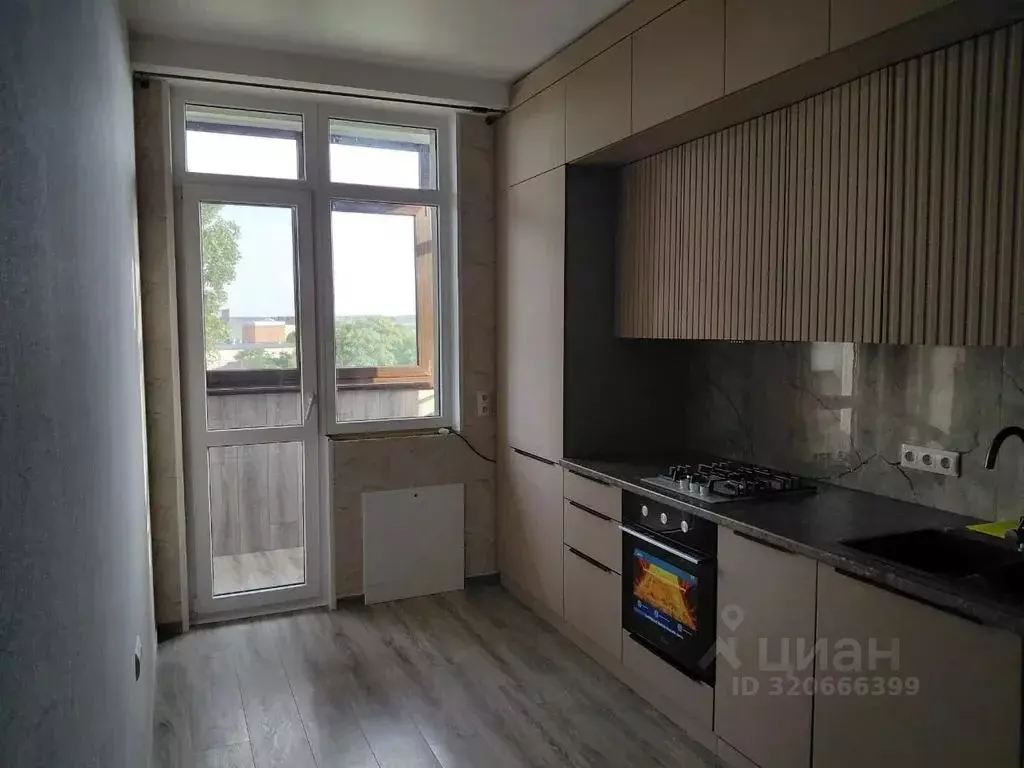 2-к кв. Крым, Керчь ул. Свердлова, 23А (58.0 м) - Фото 1