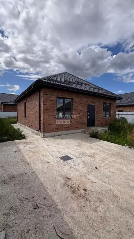 Дом в Краснодарский край, Кореновск ул. Андрейчука (100 м) - Фото 2