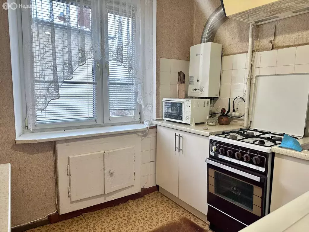 3-комнатная квартира: Калининград, Коммунистическая улица, 37В (63 м) - Фото 1