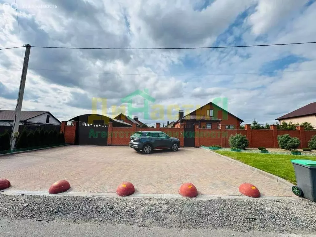 Дом в село Стрелецкое, 2-й Яркий переулок, 3 (188 м) - Фото 1