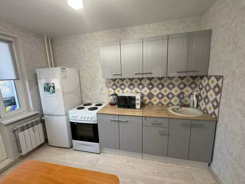 1-к. квартира, 35,5 м, 6/10 эт. - Фото 0