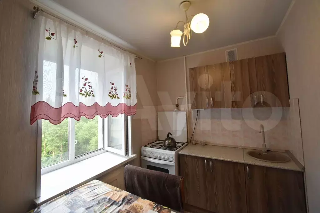 3-к. квартира, 60 м, 6/9 эт. - Фото 1