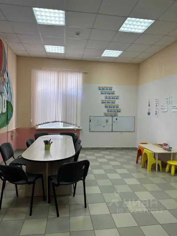 Помещение свободного назначения в Саратовская область, Энгельс ул. ... - Фото 2