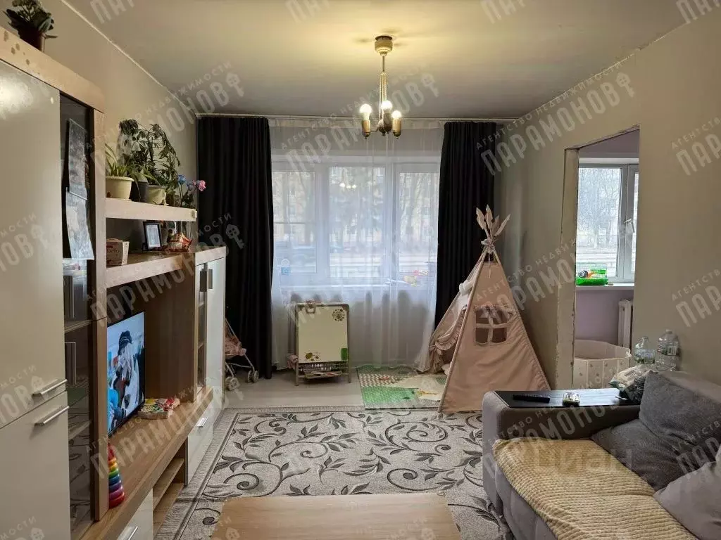 3-к кв. Тверская область, Тверь ул. Орджоникидзе, 52к1 (57.8 м) - Фото 0