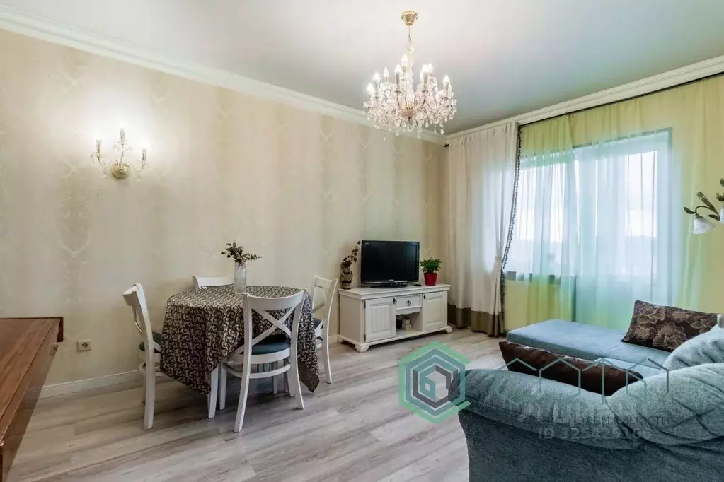 2-к кв. Калининградская область, Калининград ул. Глинки, 1 (42.8 м) - Фото 2