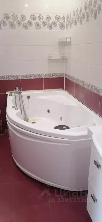 2-к кв. Ростовская область, Аксай ул. Платова, 64в (70.0 м) - Фото 1