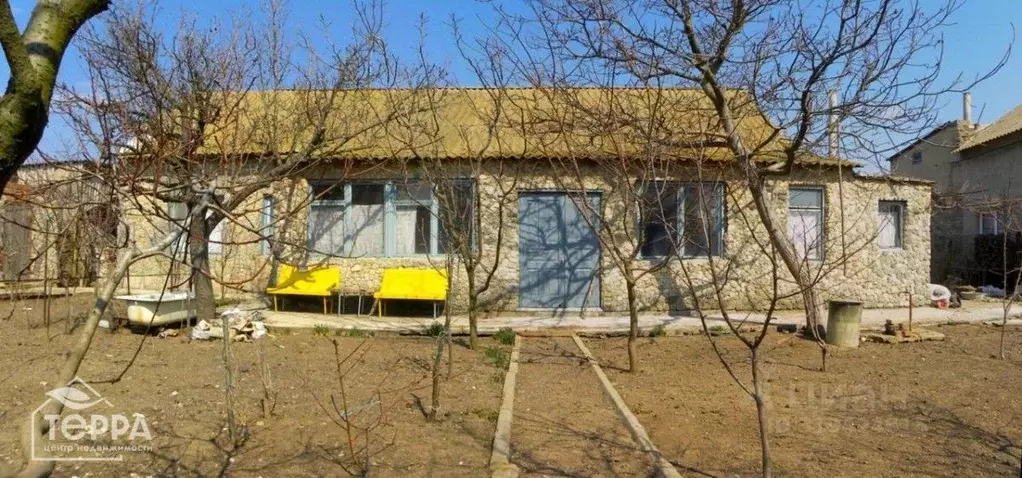 Дом в Крым, Сакский район, с. Молочное ул. Гагарина, 62А (92 м) - Фото 0