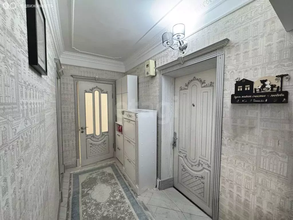 2-комнатная квартира: Махачкала, улица Абдулхакима Исмаилова, 48А (56 ... - Фото 1