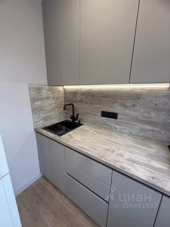 2-к кв. Тюменская область, Тюмень Профсоюзная ул., 79 (43.1 м) - Фото 1