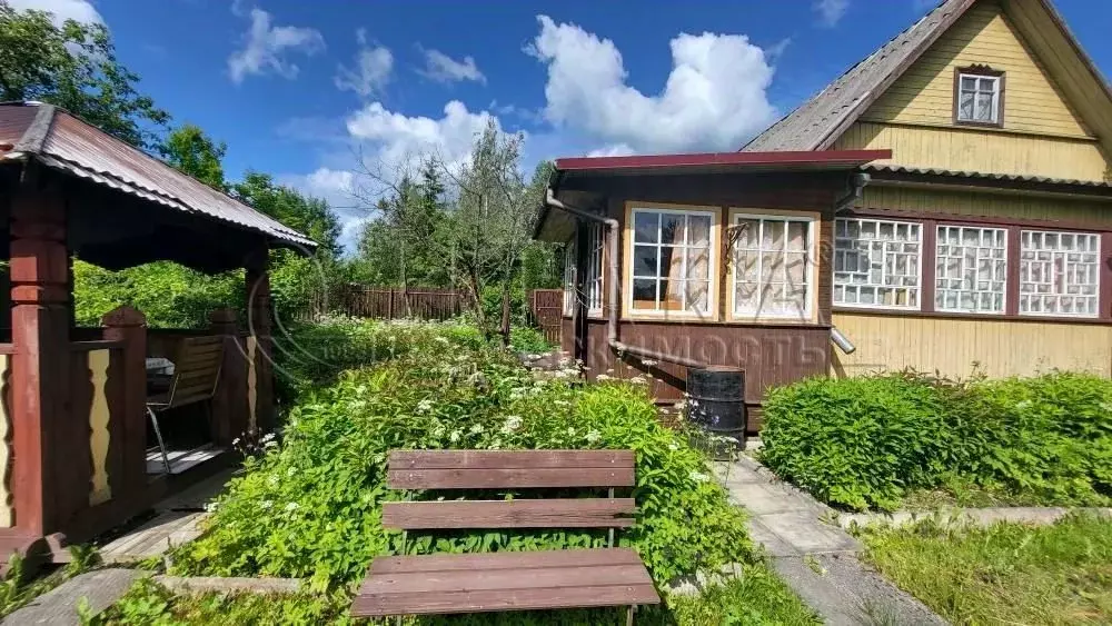 Дом в Ленинградская область, Гатчинский район, Чаща садоводческий ... - Фото 1