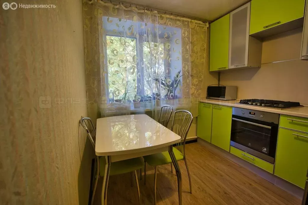 1-комнатная квартира: Казань, улица Аделя Кутуя, 48 (35 м) - Фото 0