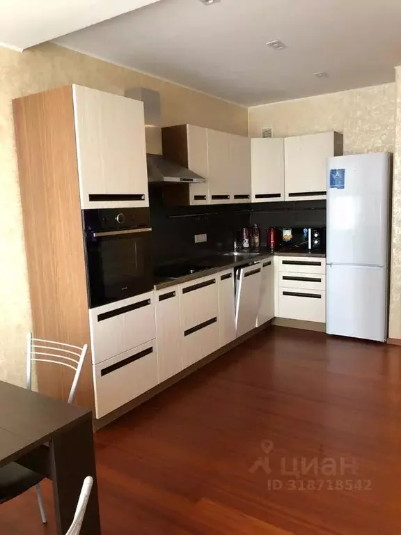 2-к кв. Московская область, Красногорск ул. Авангардная, 6 (42.9 м) - Фото 0