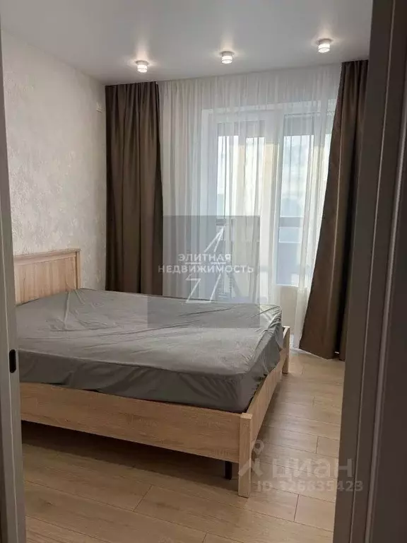 3-к кв. Татарстан, Казань ул. Сабира Ахтямова, 1к2 (70.0 м) - Фото 1