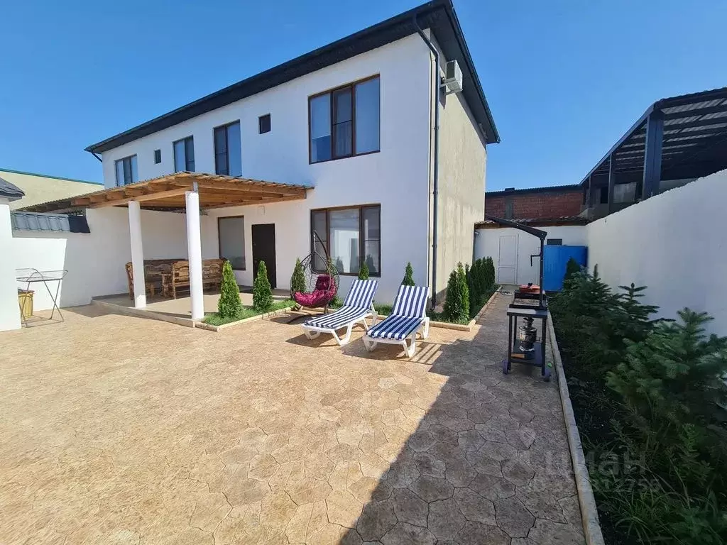 Дом в Дагестан, Карабудахкентский район, Зеленоморск с/пос, с. ... - Фото 2