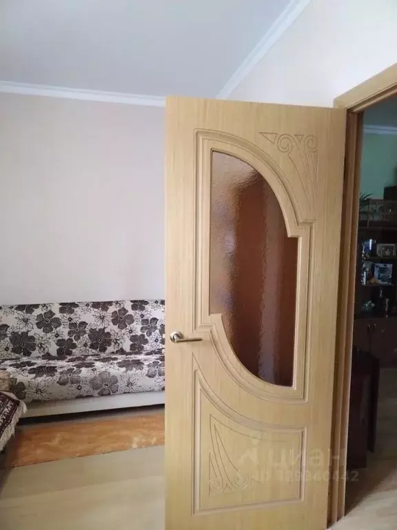 Комната Ростовская область, Новочеркасск ул. Фрунзе (16.0 м) - Фото 1