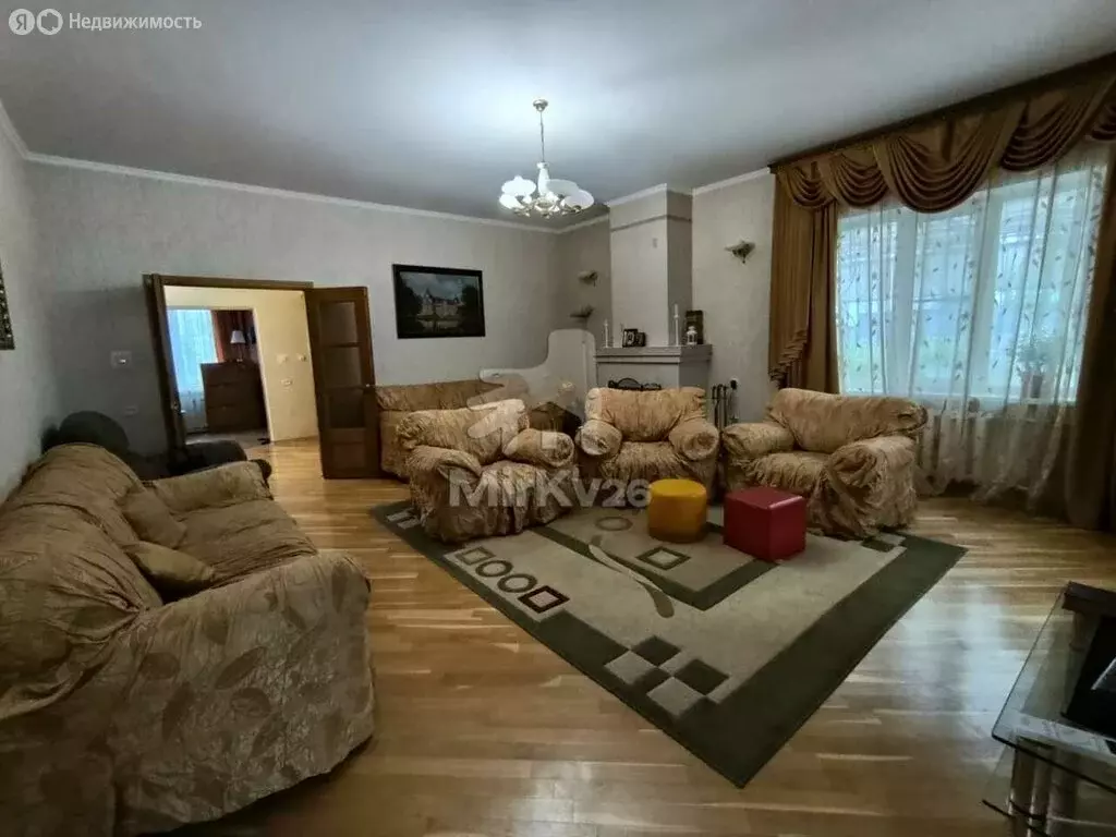 Дом в посёлок Горячеводский, улица 50 лет Победы (252 м) - Фото 1