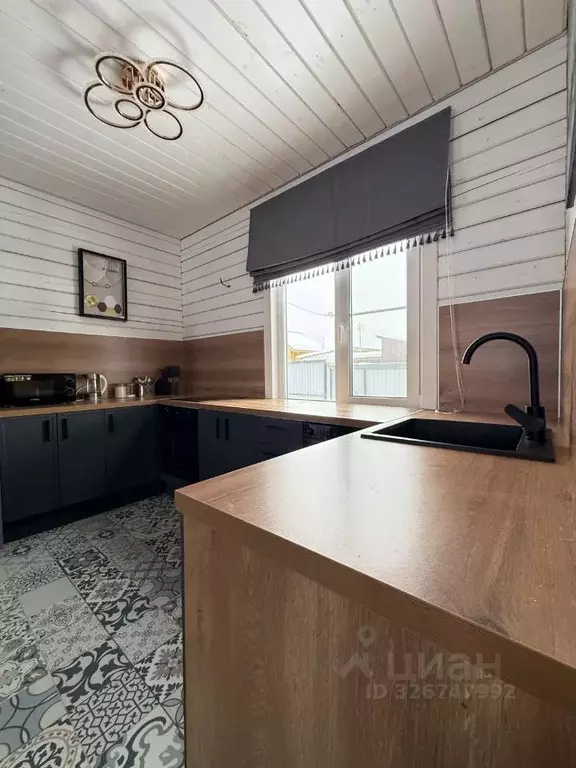 Дом в Ленинградская область, Тосненский район, Красный Бор пгт, Массив ... - Фото 1