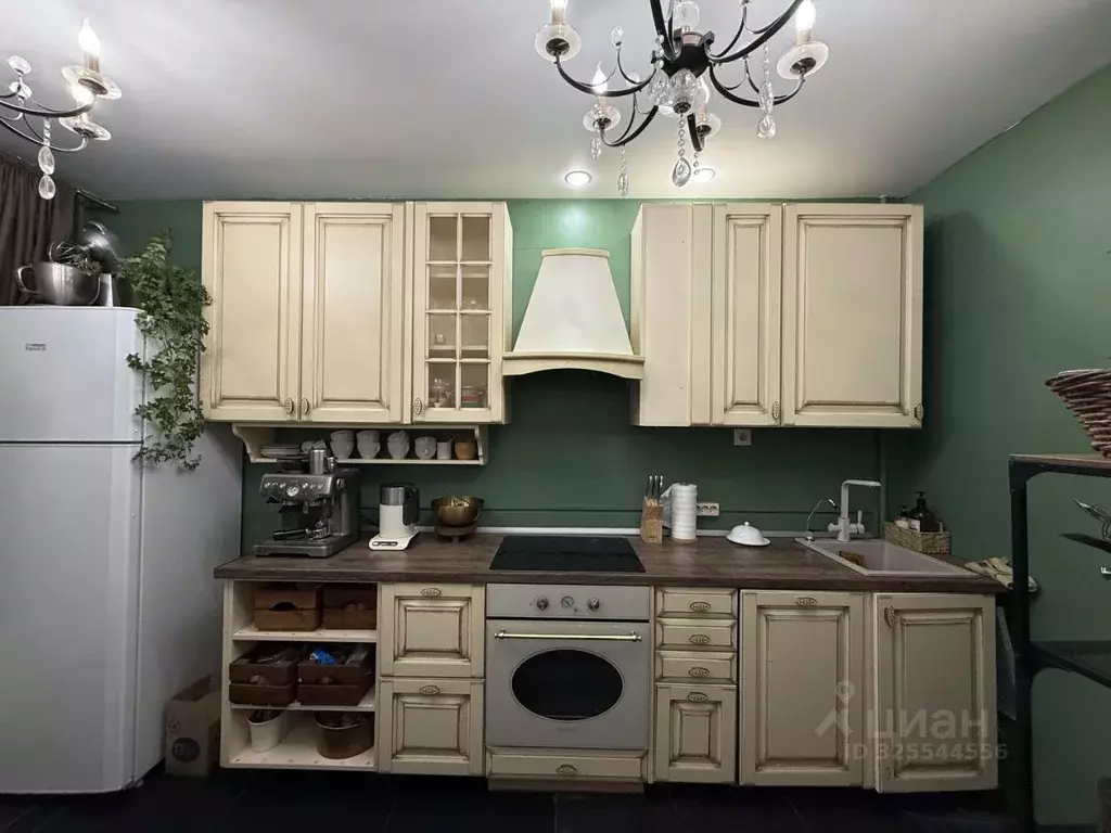 3-к кв. Москва Изюмская ул., 37к1 (81.0 м) - Фото 1