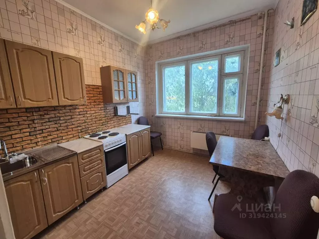 2-к кв. Самарская область, Тольятти просп. Степана Разина, 90 (71.0 м) - Фото 0