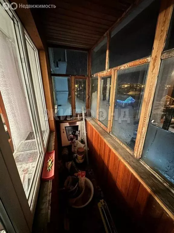 3-комнатная квартира: Тольятти, бульвар 50 лет Октября, 36 (57.3 м) - Фото 1