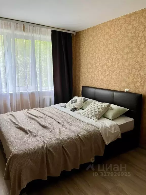 3-к кв. Свердловская область, Екатеринбург ул. Ясная, 24 (58.0 м) - Фото 0