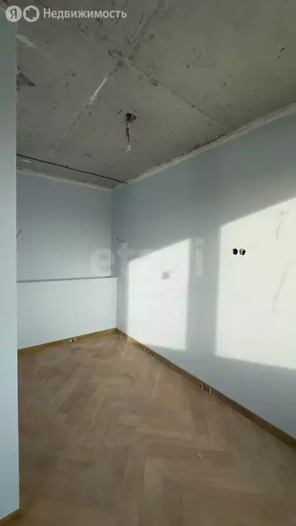 1-комнатная квартира: Тюмень, улица Анатолия Клиндюка, 6 (30.8 м) - Фото 2