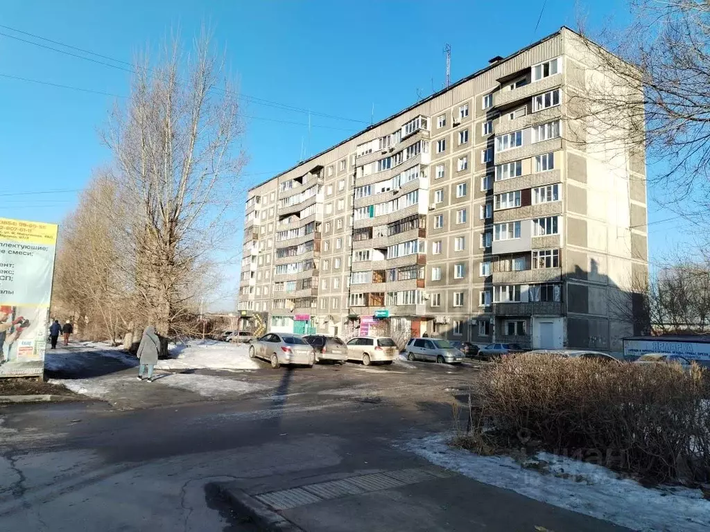 3-к кв. Алтайский край, Бийск ул. Петра Мерлина, 40 (64.0 м) - Фото 0