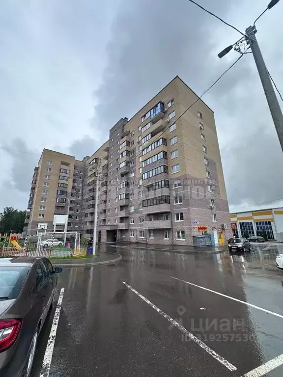 2-к кв. Смоленская область, Смоленск ул. Багратиона, 26А (72.0 м) - Фото 0