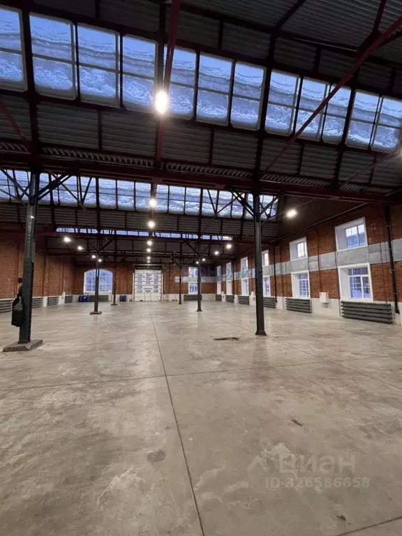 Склад в Нижегородская область, Нижний Новгород ул. Баррикад (1817 м) - Фото 1