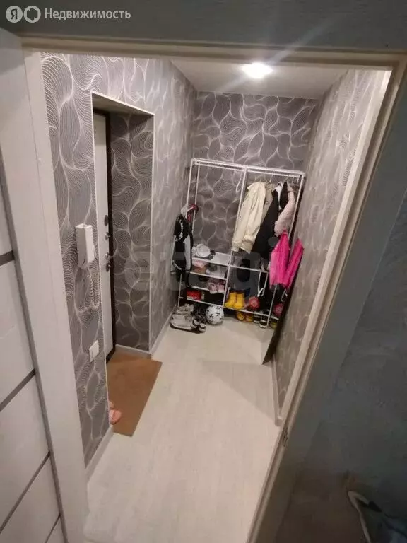1-комнатная квартира: Нижний Тагил, улица Красных Зорь, 17 (33.7 м) - Фото 1
