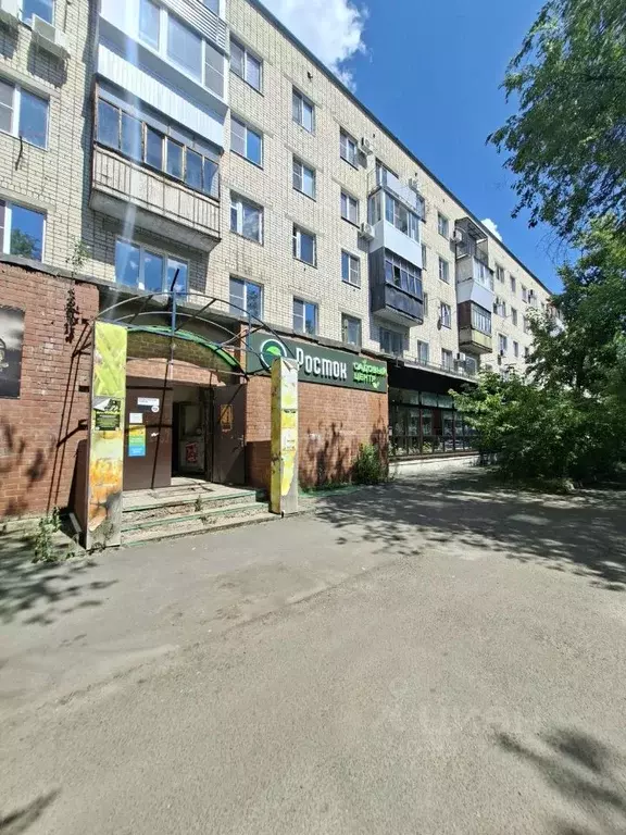 Торговая площадь в Самарская область, Тольятти ул. Никонова, 22 (300 ... - Фото 1