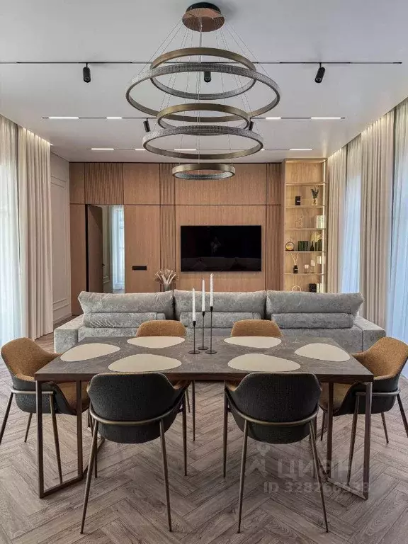 Коттедж, 200 м - Фото 1