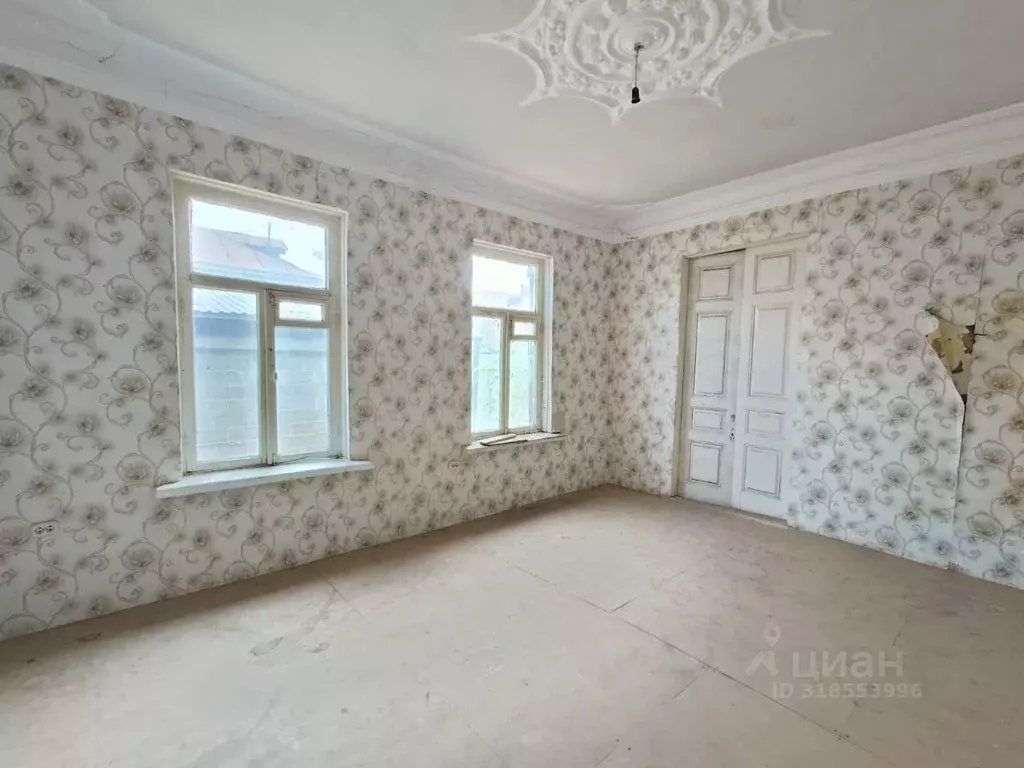 Дом в Краснодарский край, Лабинск ул. Турчанинова (44 м) - Фото 0