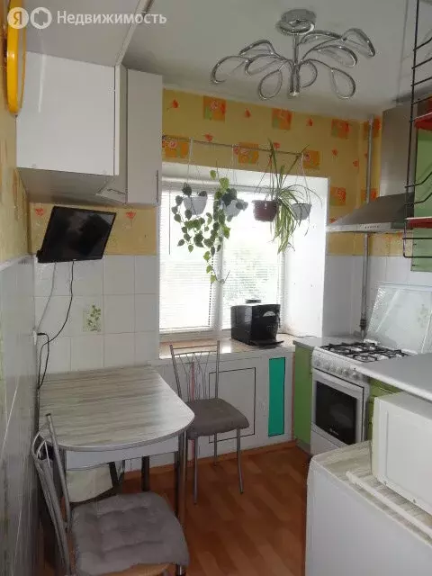 2-комнатная квартира: Екатеринбург, улица Восстания, 9 (41 м) - Фото 1