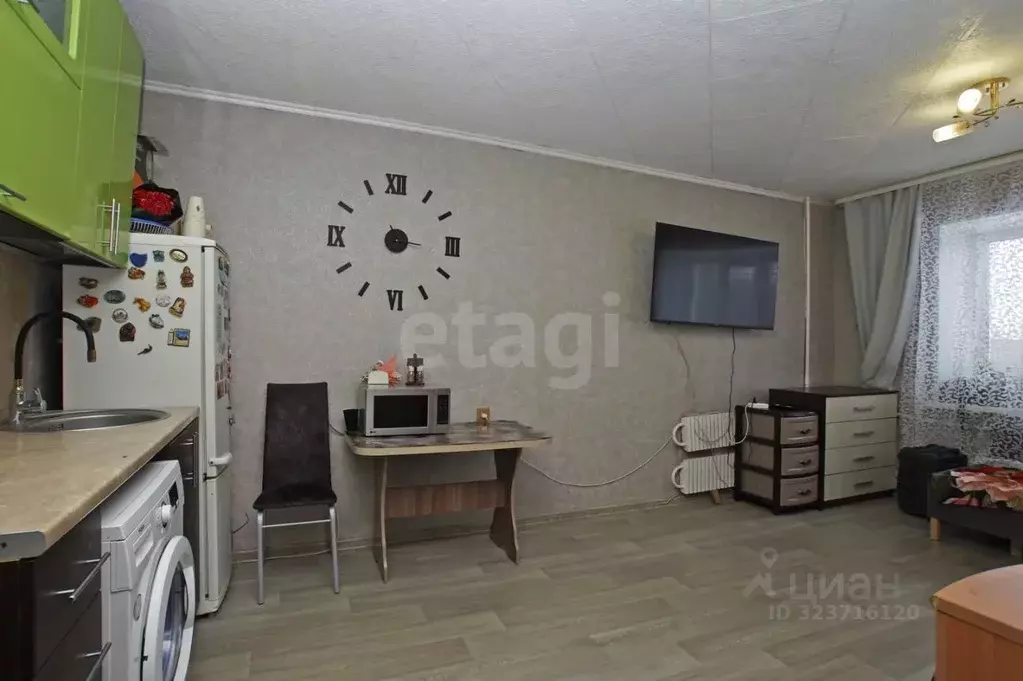 Комната Омская область, Омск Радуга мкр, ул. 11-я Чередовая, 3 (17.0 ... - Фото 2