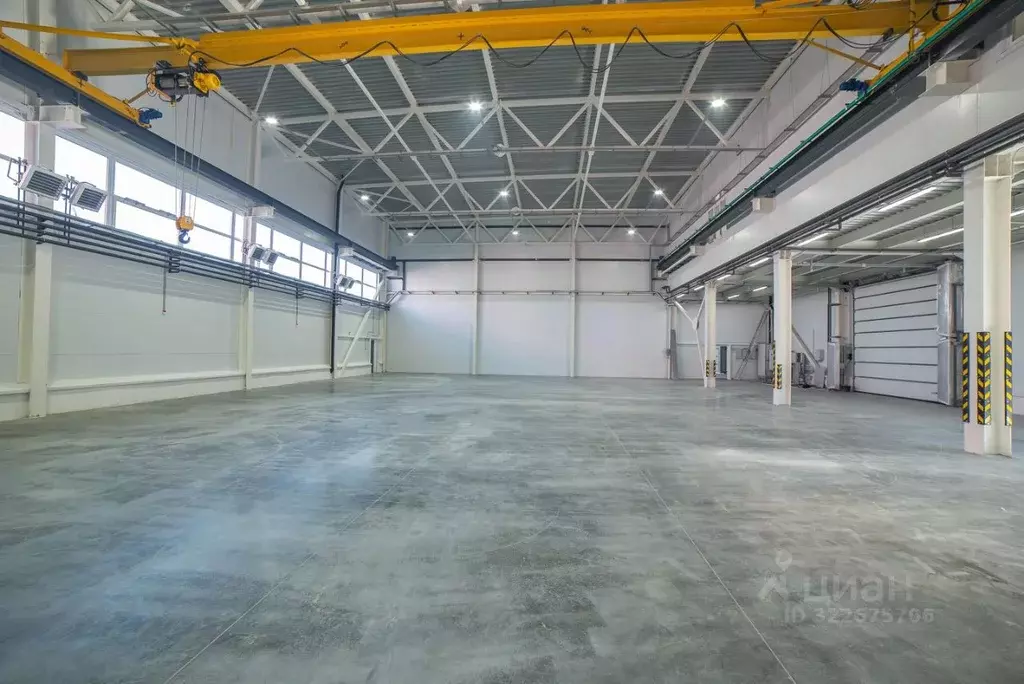 Склад в Свердловская область, Екатеринбург ул. 10-я Самородная, 8 (878 ... - Фото 1