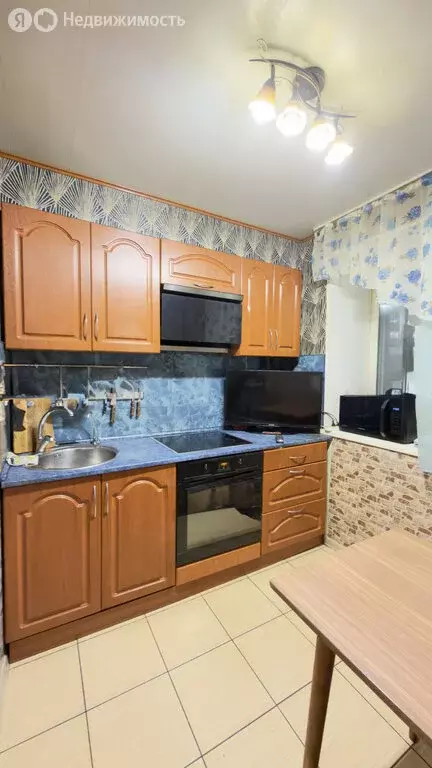 4-комнатная квартира: Мурманск, улица Академика Книповича, 47 (64 м) - Фото 2